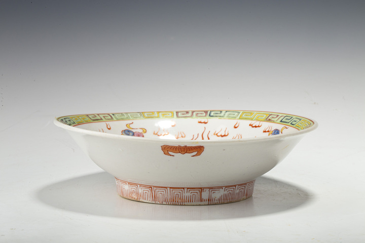 古玩陶瓷民國(guó)·粉彩龍鳳呈祥紋碗拍賣(mài),當(dāng)前價(jià)格188元