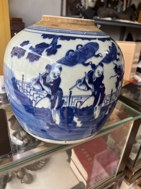 古玩陶瓷青花麒麟送子圖罐真品鑒賞圖