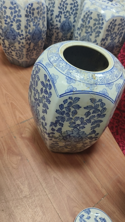 古玩陶瓷青花蓋罐真品鑒賞圖