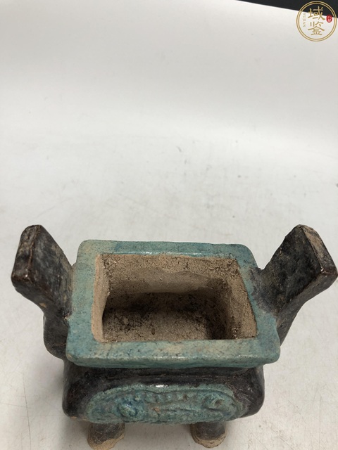 古玩陶瓷明代·法華彩模印瑞獸紋冠耳爐拍賣，當前價格1800元