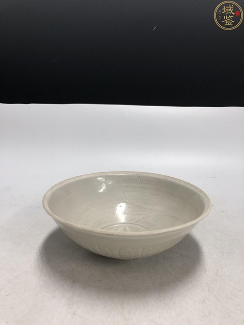 古玩陶瓷宋代·湖田窯青白釉印花卉紋碗拍賣,當(dāng)前價格2800元