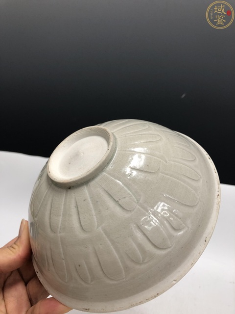 古玩陶瓷宋代·湖田窯青白釉印花卉紋碗拍賣,當(dāng)前價格2800元