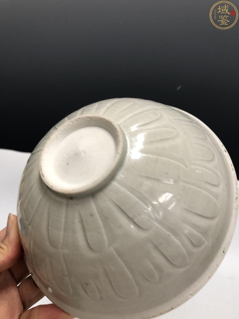 古玩陶瓷宋代·湖田窯青白釉印花卉紋碗拍賣,當(dāng)前價格2800元