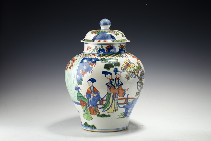 古玩陶瓷清晚·青花五彩仕女圖將軍罐真品鑒賞圖