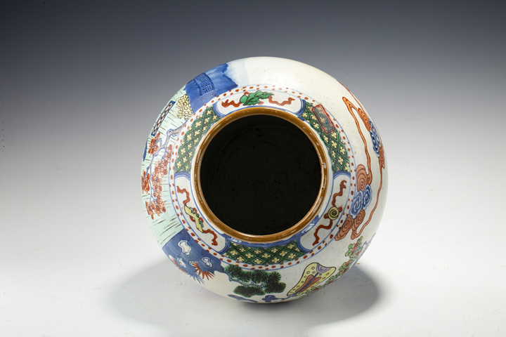 古玩陶瓷清晚·青花五彩仕女圖將軍罐真品鑒賞圖