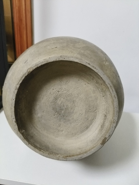 古玩陶瓷灰陶盤口壺真品鑒賞圖