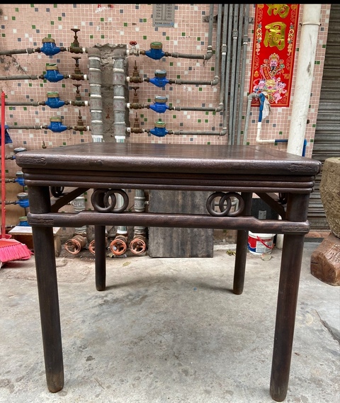 古玩雜項方桌真品鑒賞圖