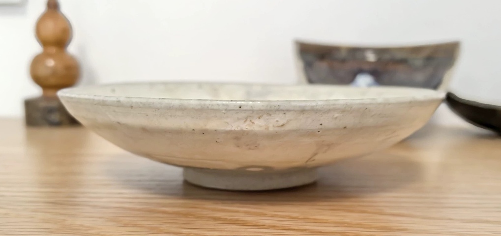 古玩陶瓷磁州窯白地黑花盤(pán)真品鑒賞圖