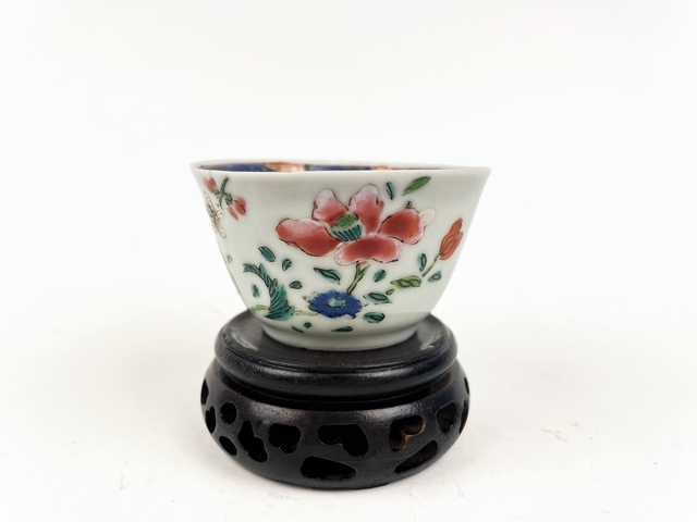 古玩陶瓷清雍正·粉彩花卉紋杯拍賣,當前價格118元