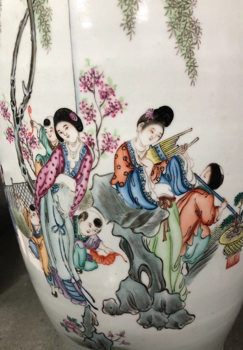 古玩陶瓷民國 余永祥人物紋瓶真品鑒賞圖