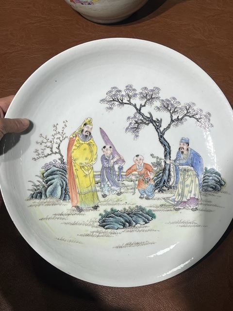 古玩陶瓷粉彩人物故事盤拍賣，當(dāng)前價格14000元
