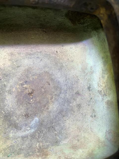 古玩銅器鼎式熏爐真品鑒賞圖