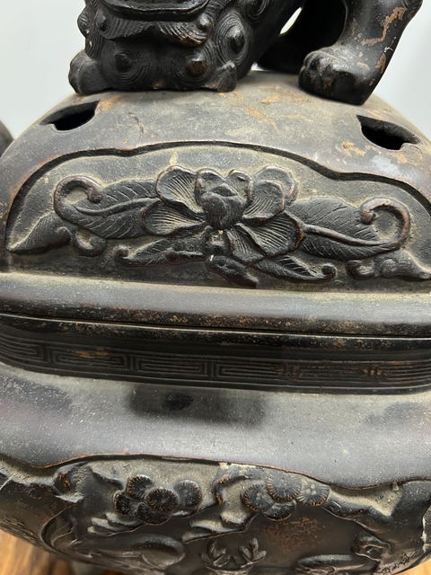 古玩銅器鼎式熏爐真品鑒賞圖