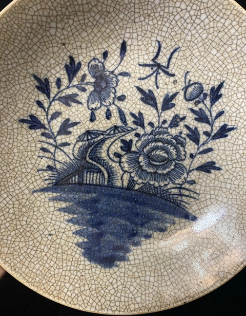古玩陶瓷哥釉地青花盤真品鑒賞圖