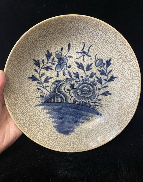 古玩陶瓷哥釉地青花盤真品鑒賞圖