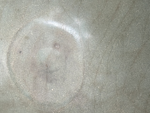 古玩陶瓷南宋龍泉碗蓮瓣碗真品鑒賞圖
