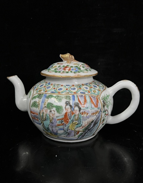 古玩陶瓷廣彩人物花鳥(niǎo)茶壺拍賣，當(dāng)前價(jià)格1500元