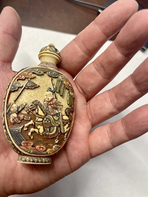 古玩雜項煙壺真品鑒賞圖