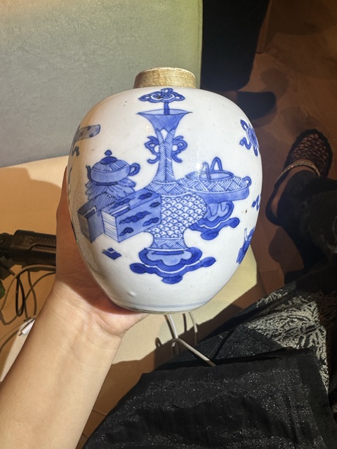 古玩陶瓷青花博古圖罐真品鑒賞圖