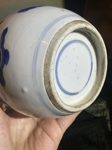 古玩陶瓷青花博古圖罐真品鑒賞圖