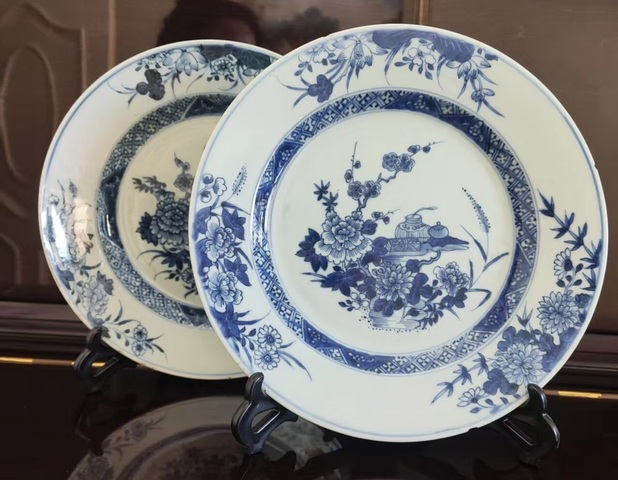 古玩陶瓷康熙/雍正青花花卉紋折沿盤（一對）拍賣，當前價格1188元