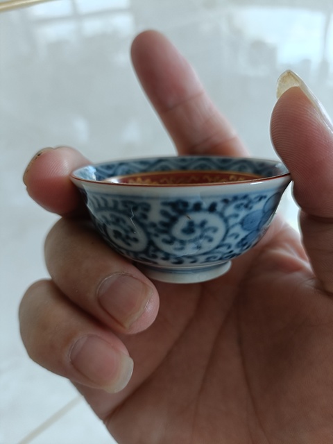 古玩陶瓷永樂年制款民國青花礬紅描金杯拍賣,當前價格58元
