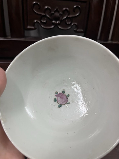古玩陶瓷粉彩花卉蝴蝶紋碗拍賣,當前價格980元