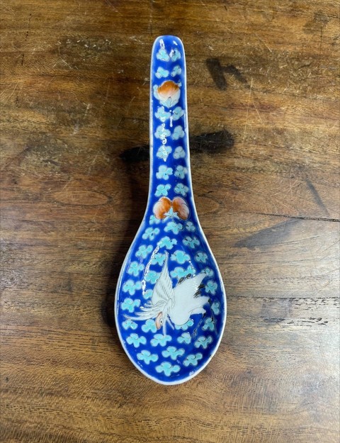 古玩陶瓷藍地粉彩鶴紋勺子拍賣，當前價格1500元