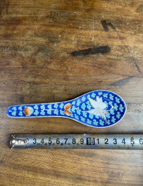 古玩陶瓷藍地粉彩鶴紋勺子拍賣，當前價格1500元