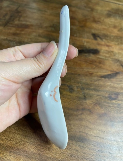 古玩陶瓷藍地粉彩鶴紋勺子拍賣，當前價格1500元