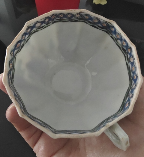 古玩陶瓷晚清廣彩杯真品鑒賞圖