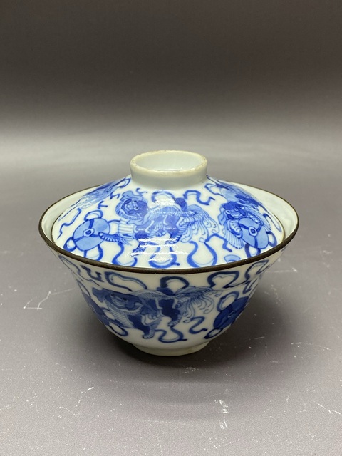 古玩陶瓷清晚期·獅子繡球·青花蓋碗·錦堂福記拍賣，當前價格3680元