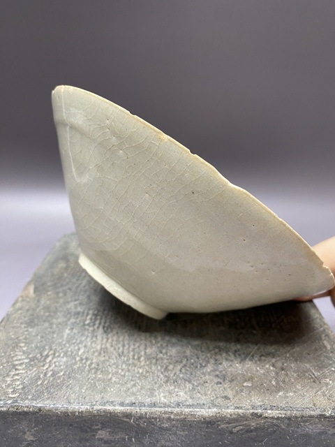 古玩陶瓷宋代影青刻花六花口碗真品鑒賞圖