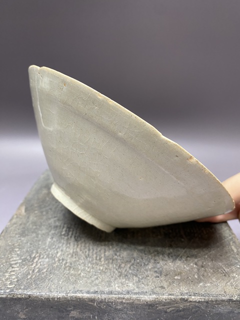 古玩陶瓷宋代影青刻花六花口碗真品鑒賞圖