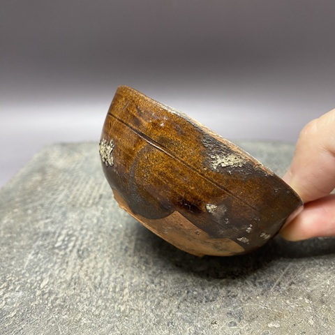 古玩陶瓷褐釉盞真品鑒賞圖