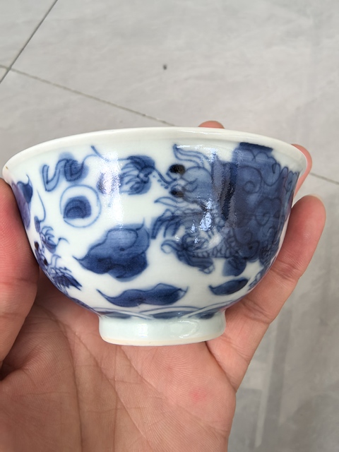 古玩陶瓷龍紋青花茶圓真品鑒賞圖
