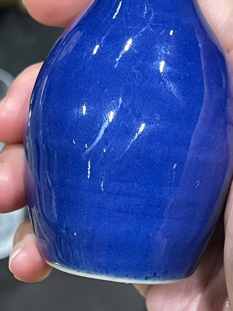 古玩陶瓷霽藍釉錐把瓶真品鑒賞圖