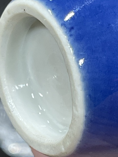 古玩陶瓷霽藍釉錐把瓶真品鑒賞圖
