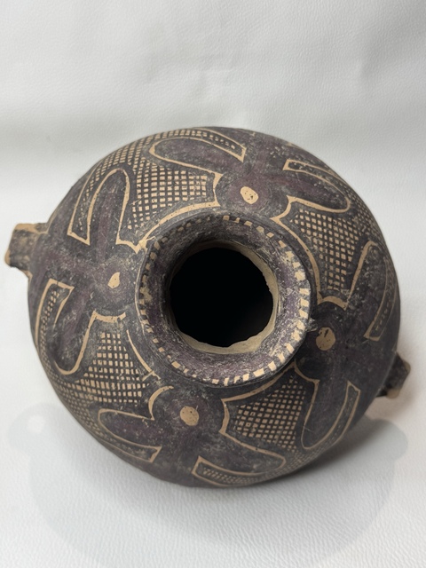 古玩陶瓷馬家窯文化·半山類型人紋雙耳壺真品鑒賞圖