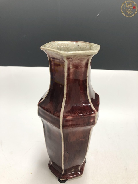 古玩陶瓷清中晚·紅釉六方瓶拍賣，當前價格7200元