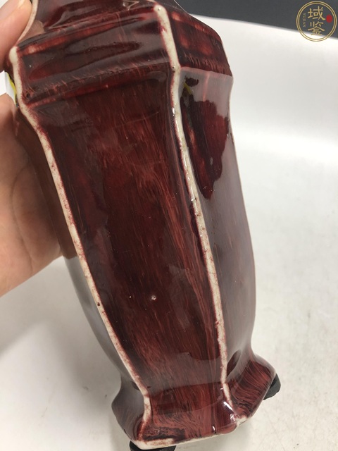 古玩陶瓷清中晚·紅釉六方瓶拍賣，當前價格7200元