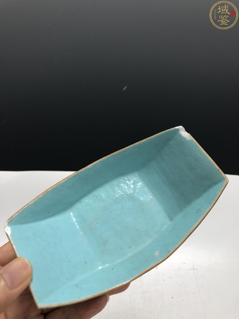 古玩陶瓷清乾隆·仿雕漆藍釉錦地團壽紋茶床拍賣，當前價格4800元