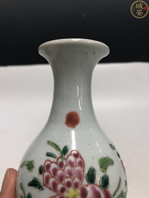 古玩陶瓷雍乾·粉彩花卉紋玉壺春瓶拍賣，當前價格6000元