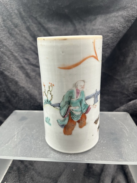古玩陶瓷同治細(xì)路粉彩筆筒真品鑒賞圖