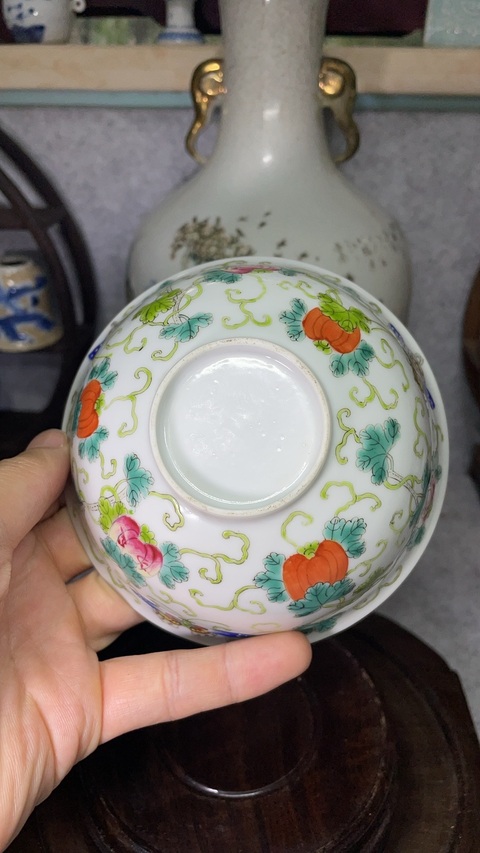 古玩陶瓷民國細(xì)路粉彩瓜瓞綿綿圖碗拍賣，當(dāng)前價(jià)格1899元