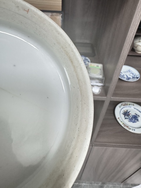 古玩陶瓷晚清細路粉彩蓋罐真品鑒賞圖