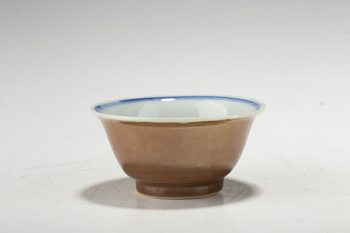 古玩陶瓷清康熙·外紫金釉內青花花卉紋杯拍賣，當前價格972元