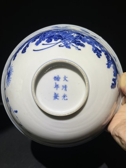 古玩陶瓷碗真品鑒賞圖