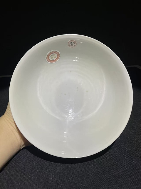 古玩陶瓷碗真品鑒賞圖