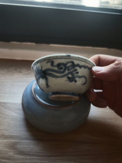 古玩陶瓷玉環(huán)底青花杯真品鑒賞圖
